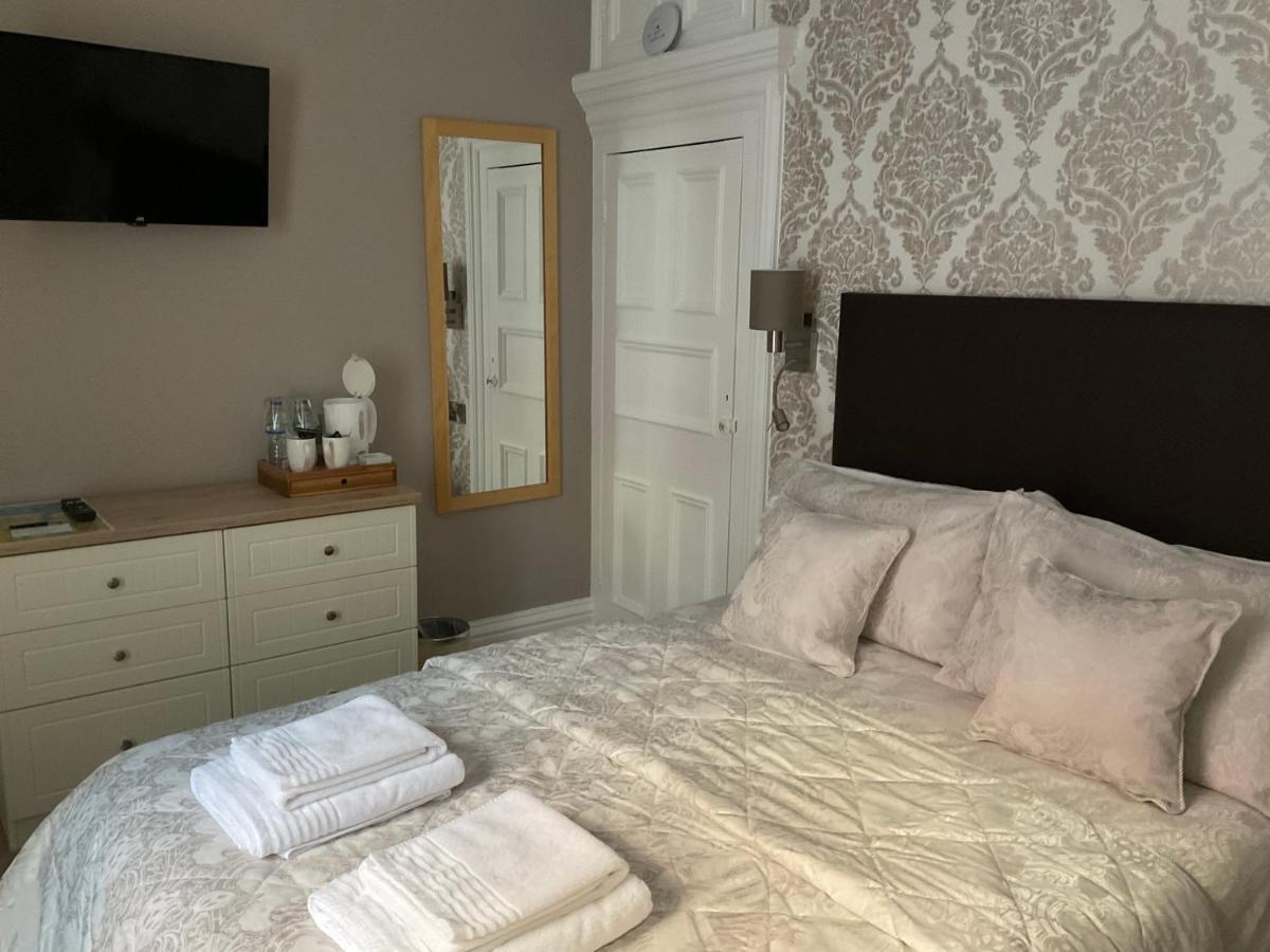 Glenora Guest House Whitby Ngoại thất bức ảnh