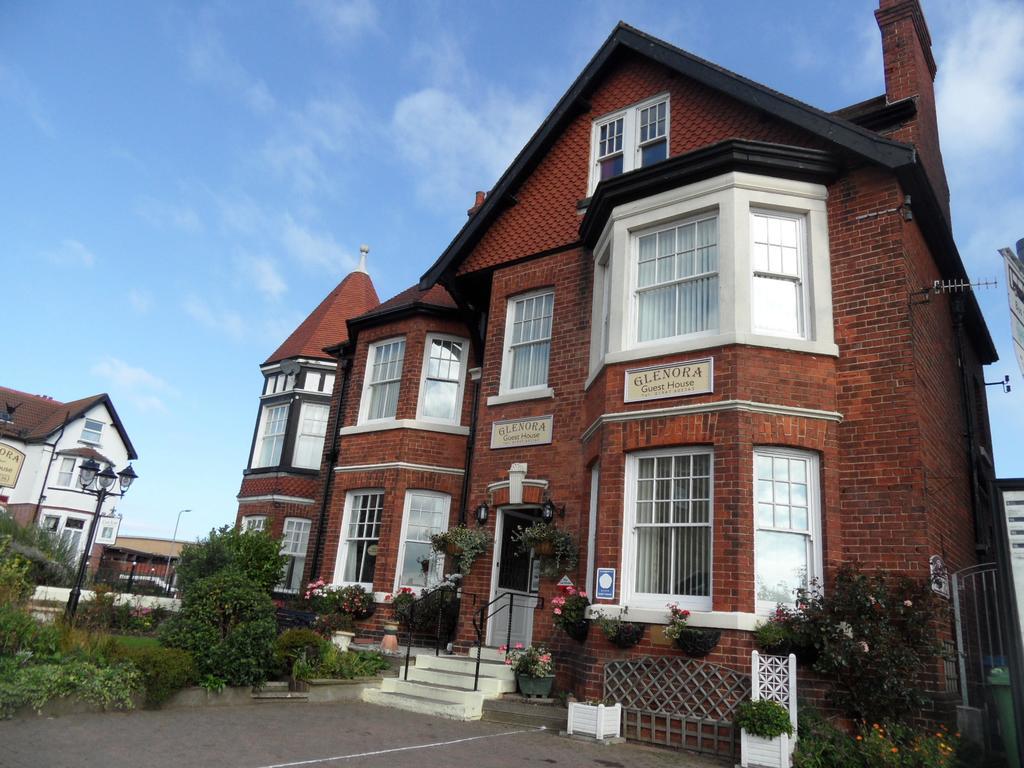 Glenora Guest House Whitby Ngoại thất bức ảnh