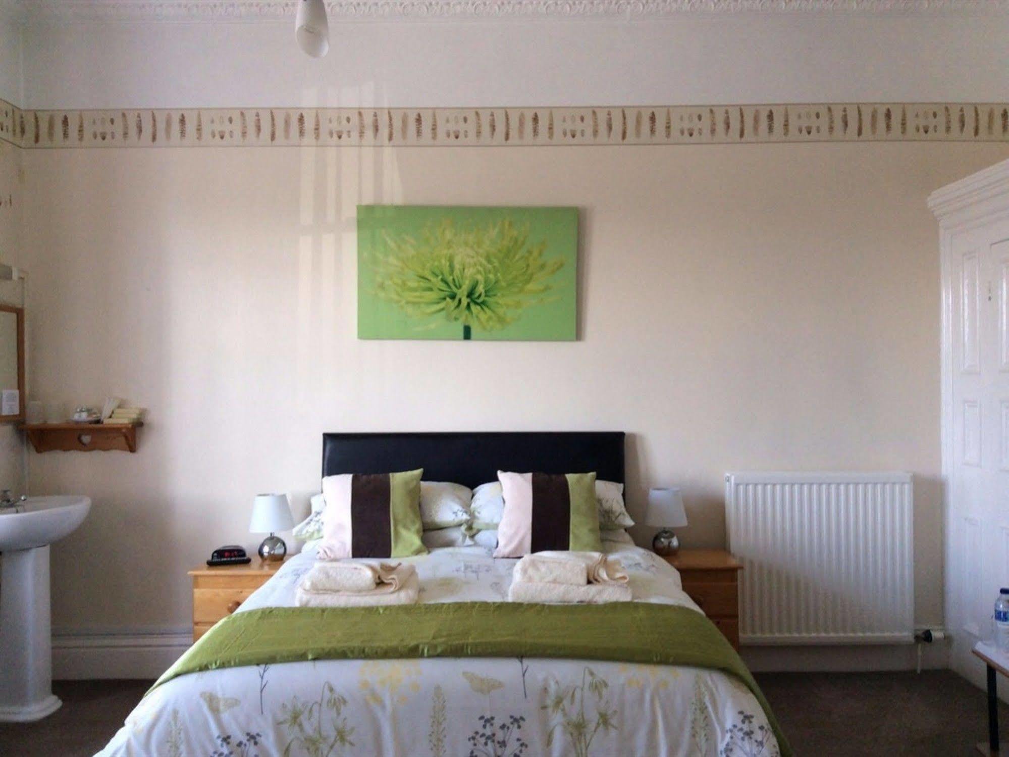 Glenora Guest House Whitby Ngoại thất bức ảnh